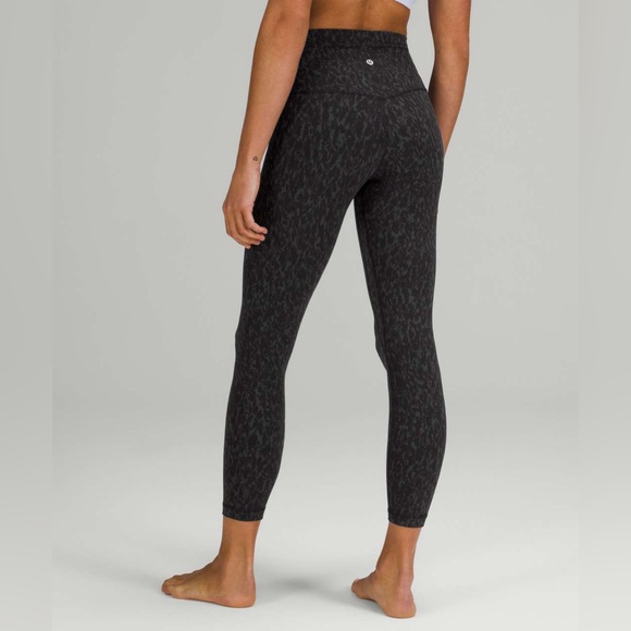 Lululemon Align High-Rise Pant 25” - Leopard Camo Deep Coal Multi - Size 6 yoga - Picture 3 of 7